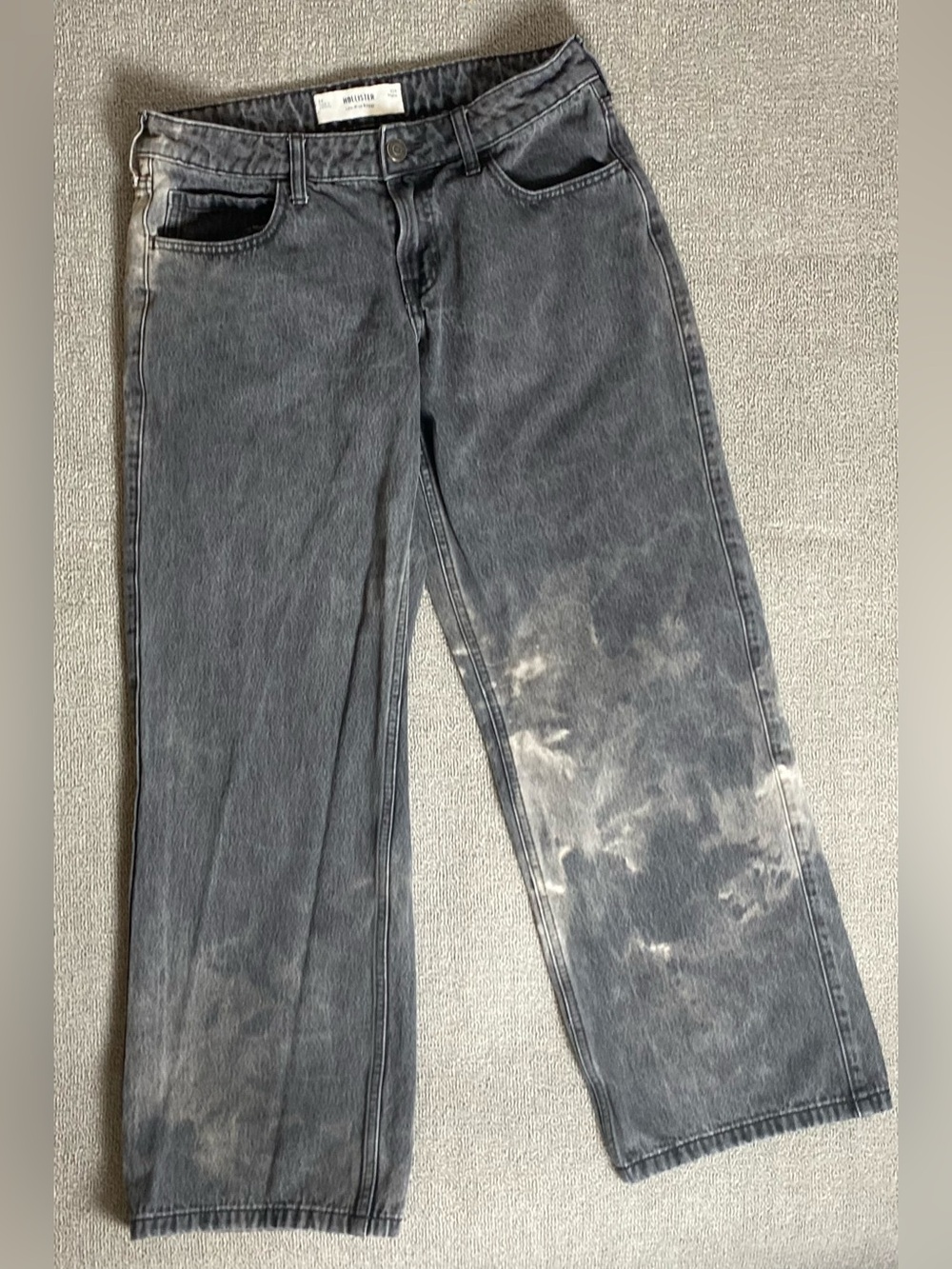 Hollister Washed Bleached Dark Gray Low-Rise 90’s Style Streetwear Baggy Jeans